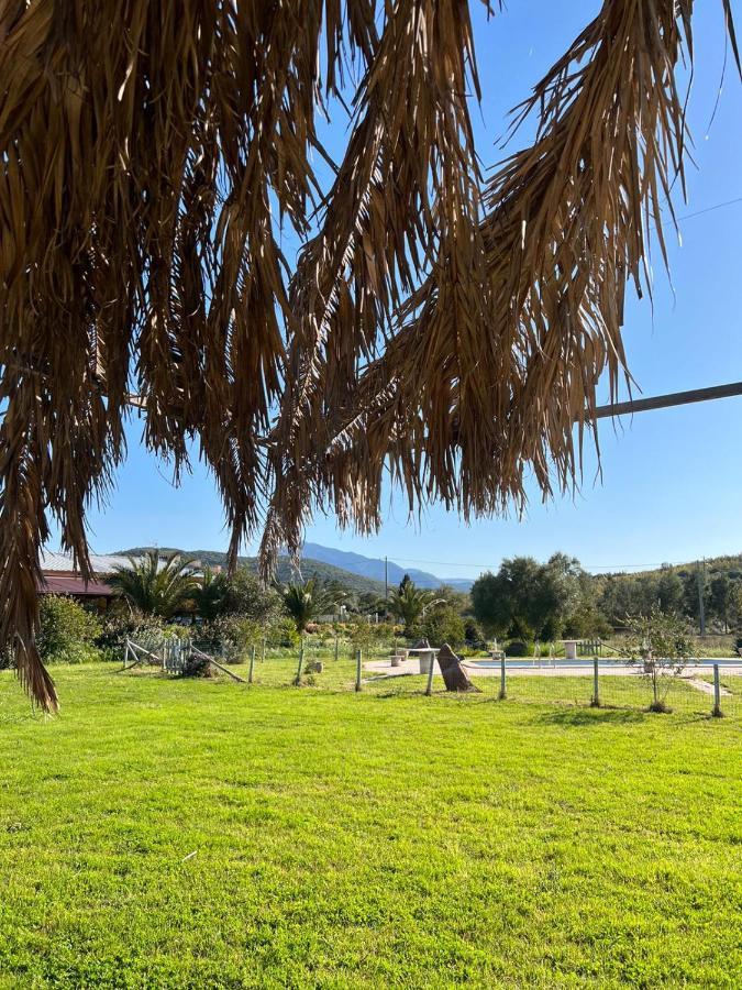 Agriturismo Su Niu Uta Luaran gambar