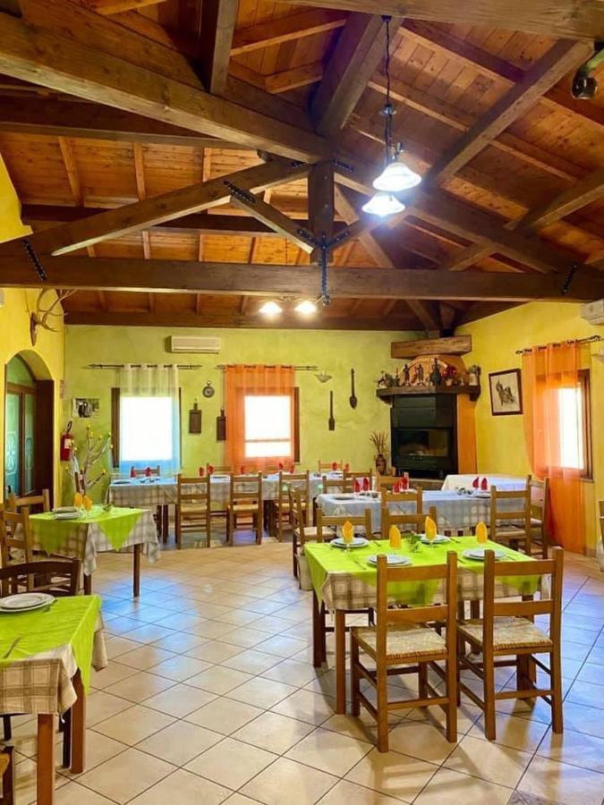 Agriturismo Su Niu Uta Luaran gambar